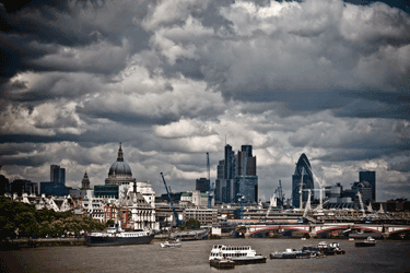 Storm_Clouds_over_London