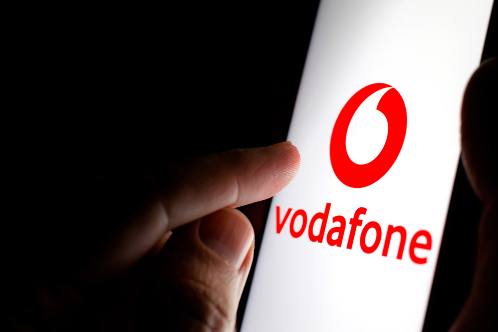 Comms Business - Vodafone completes 3G switch-off