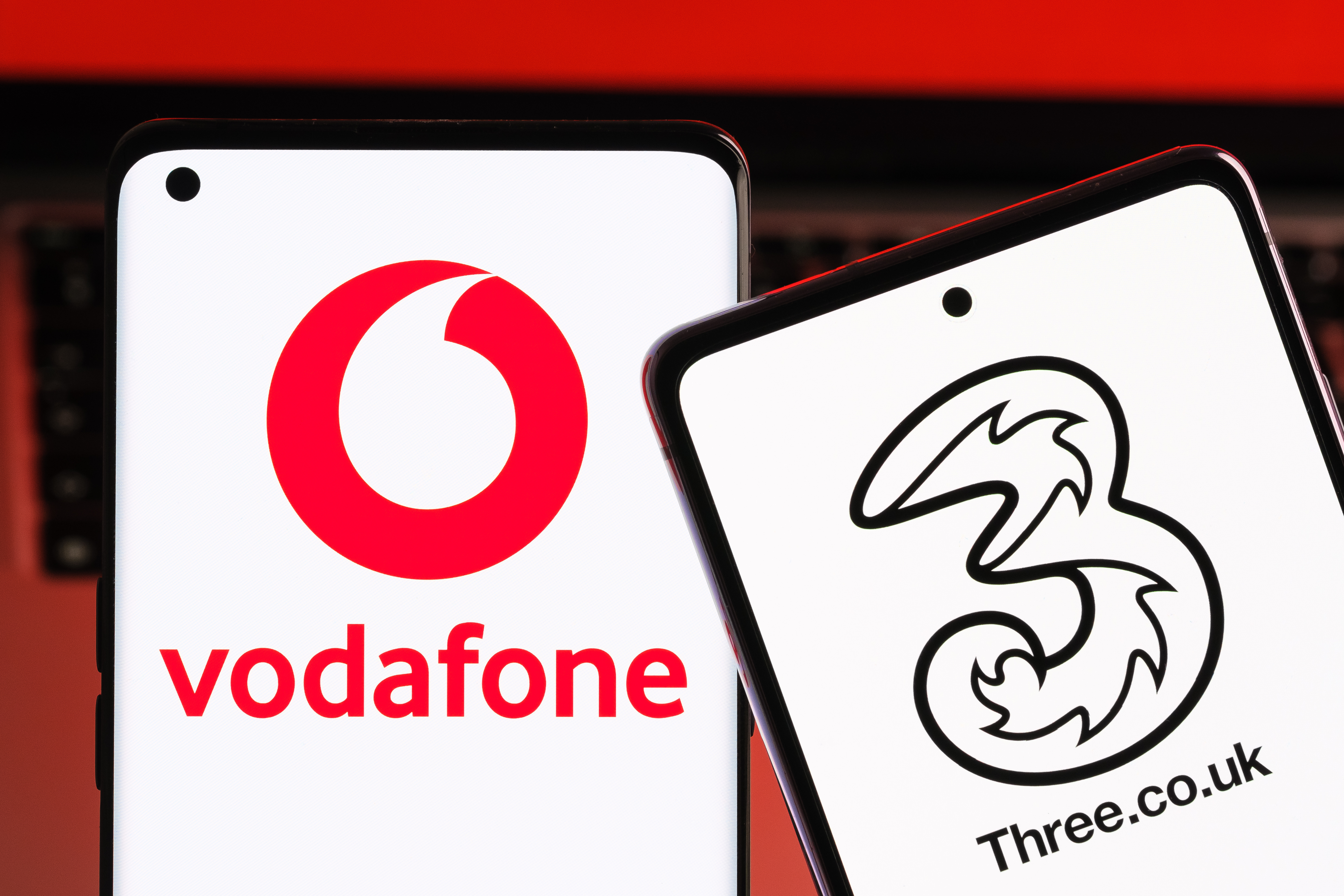 U.K. will miss out on £11 billion 5G SA investment without merger, warns Vodafone chief – Comms Business