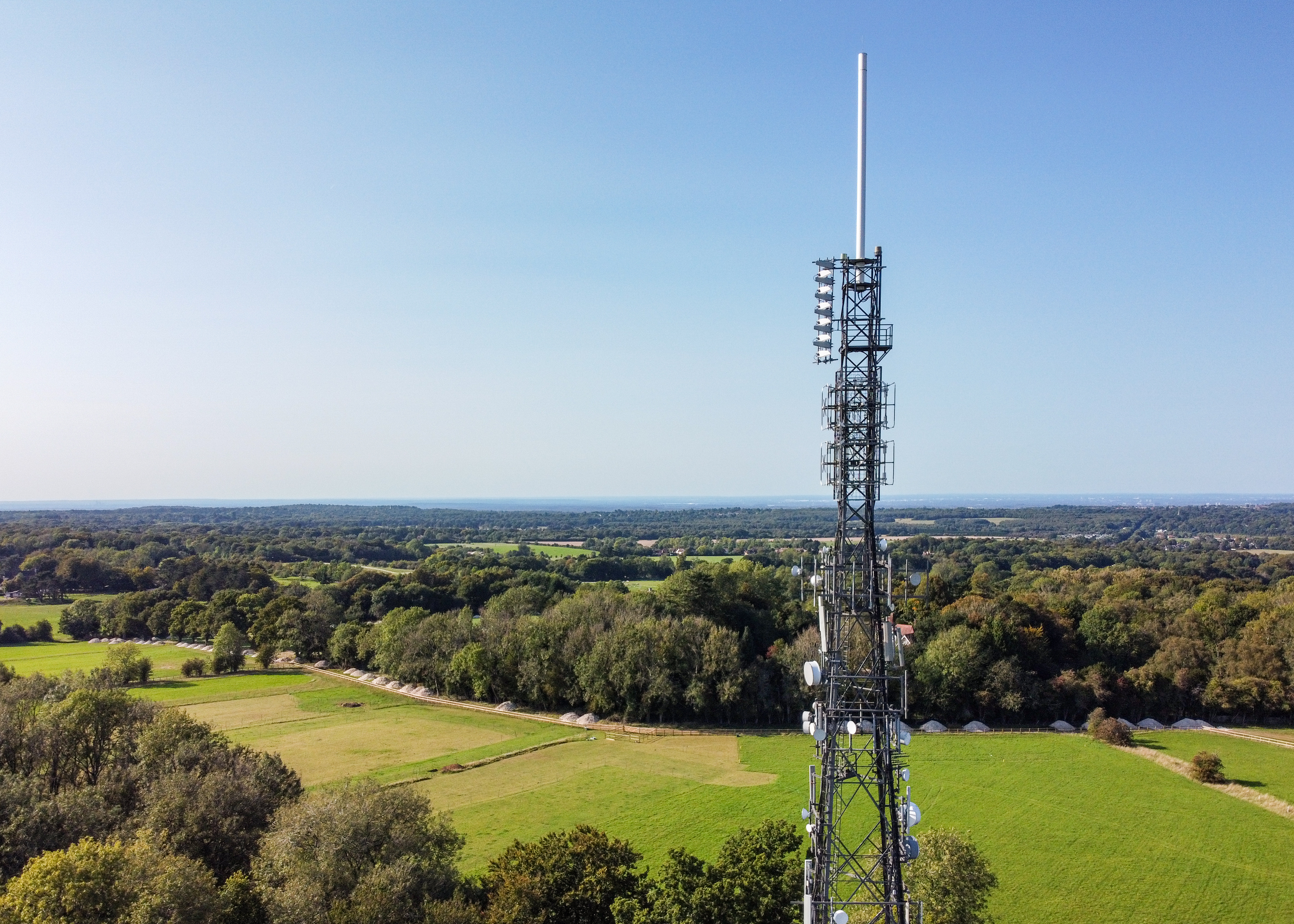 Ofcom says Three UK didn’t meet 4G UK coverage threshold  – Comms Business